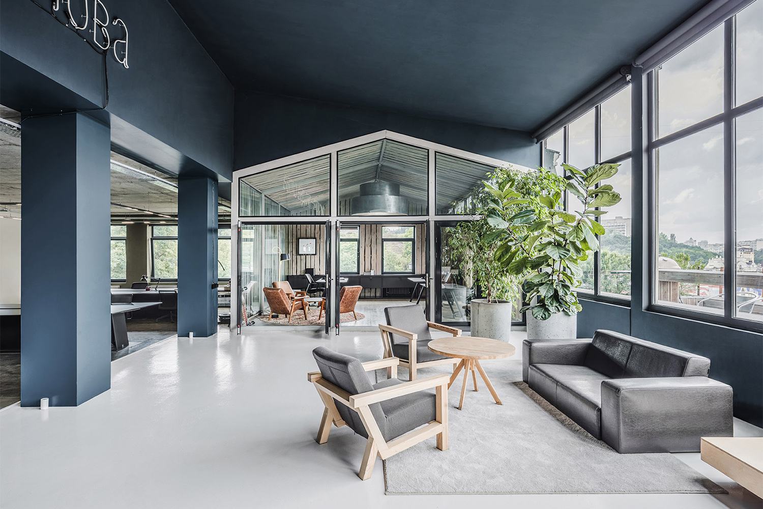 辦公室裝修的燈光設(shè)計(jì)如何精雕細(xì)鏤？