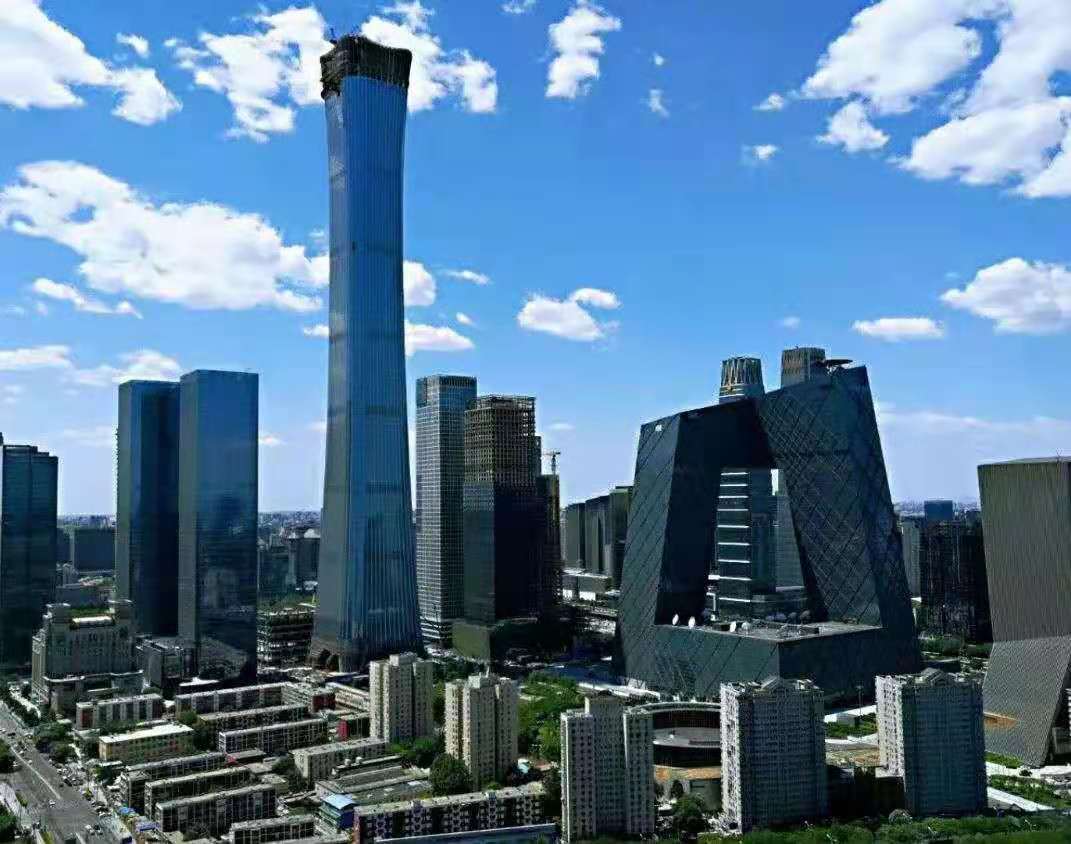 商業(yè)蓋房框架結(jié)構(gòu)和鋼結(jié)構(gòu)相比較，哪一個(gè)的性價(jià)比要高一些