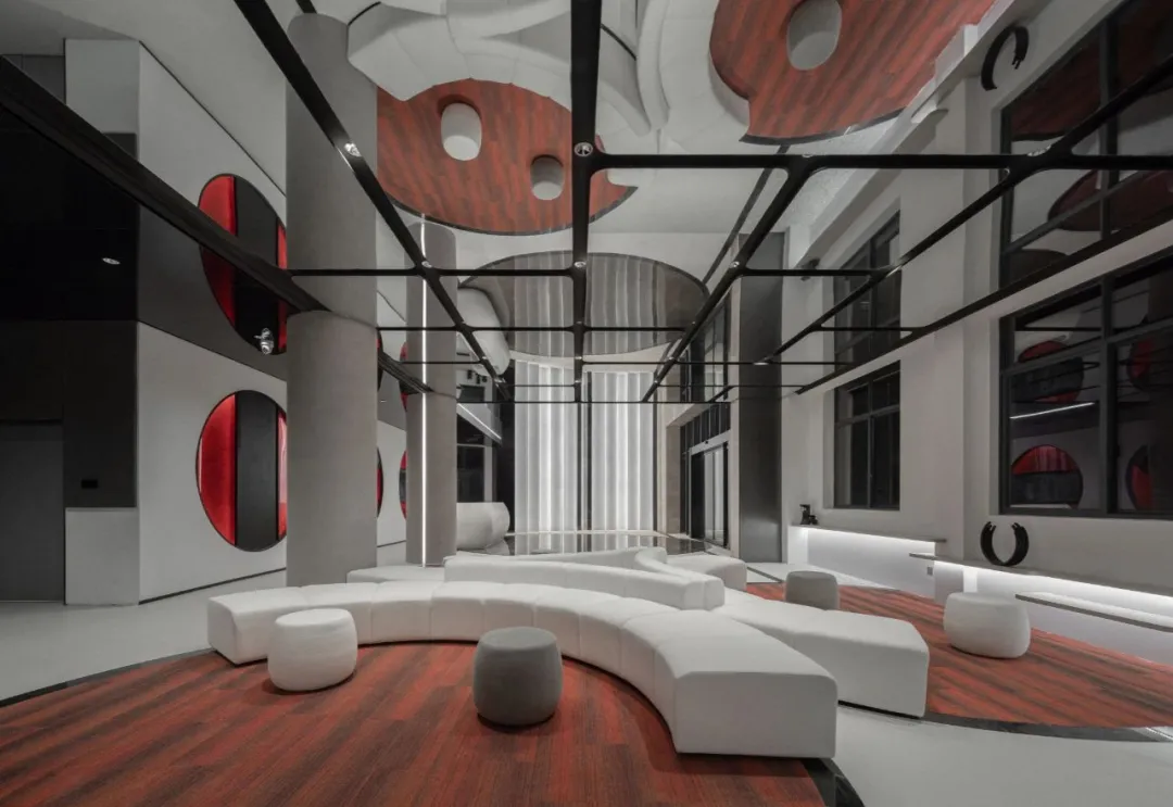 活性空間辦公室裝修案例 | 紅色因子喚醒空間新生 活性空間辦公室裝修案例 | 紅色因子喚醒空間新生