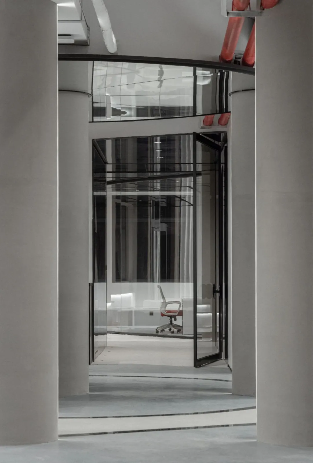 活性空間辦公室裝修案例 | 紅色因子喚醒空間新生 活性空間辦公室裝修案例 | 紅色因子喚醒空間新生