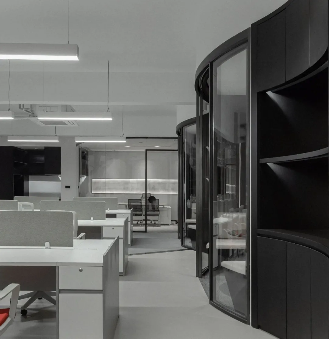 活性空間辦公室裝修案例 | 紅色因子喚醒空間新生 活性空間辦公室裝修案例 | 紅色因子喚醒空間新生